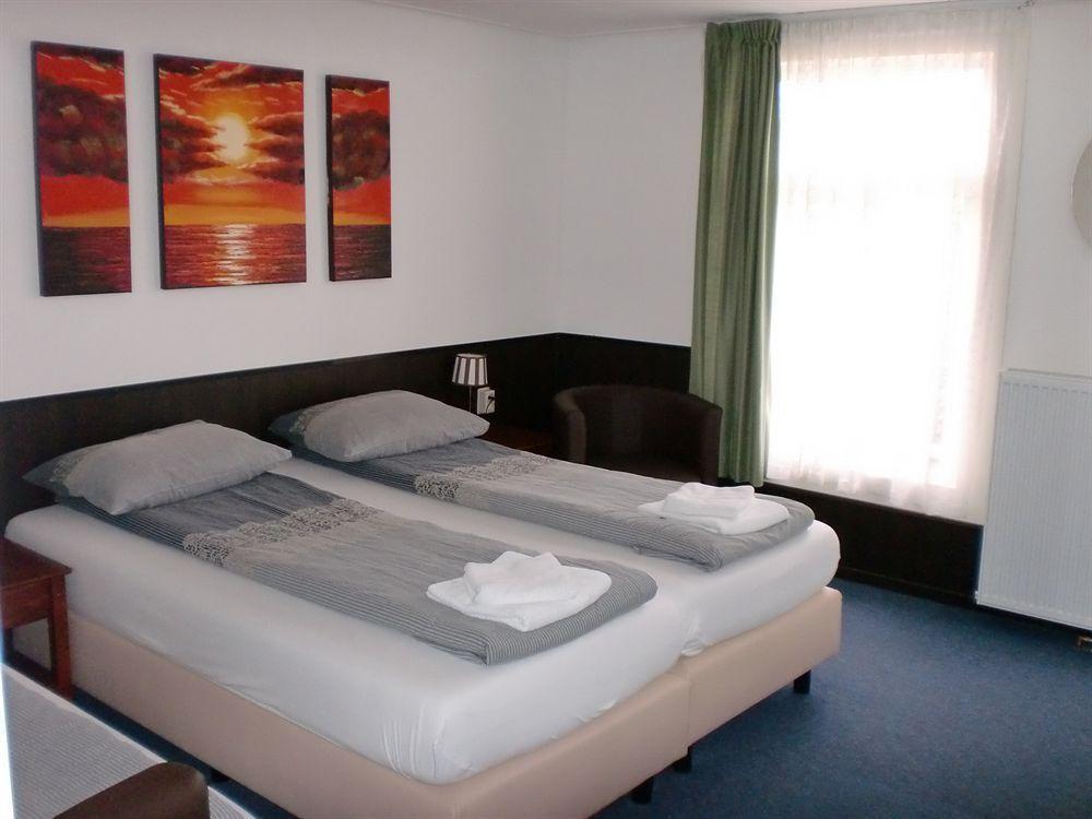 Hotel Randenbroek 2*