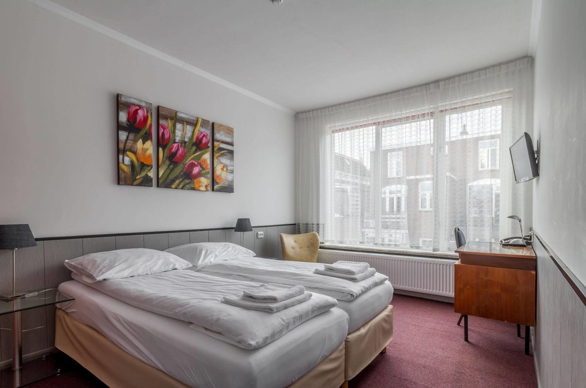 Randenbroek Hotel 2*